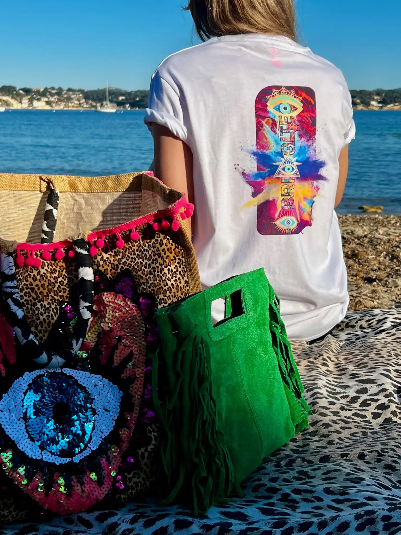 Détail imprimé artistique t-shirt Œil de la Renaissance – bohème gypset
