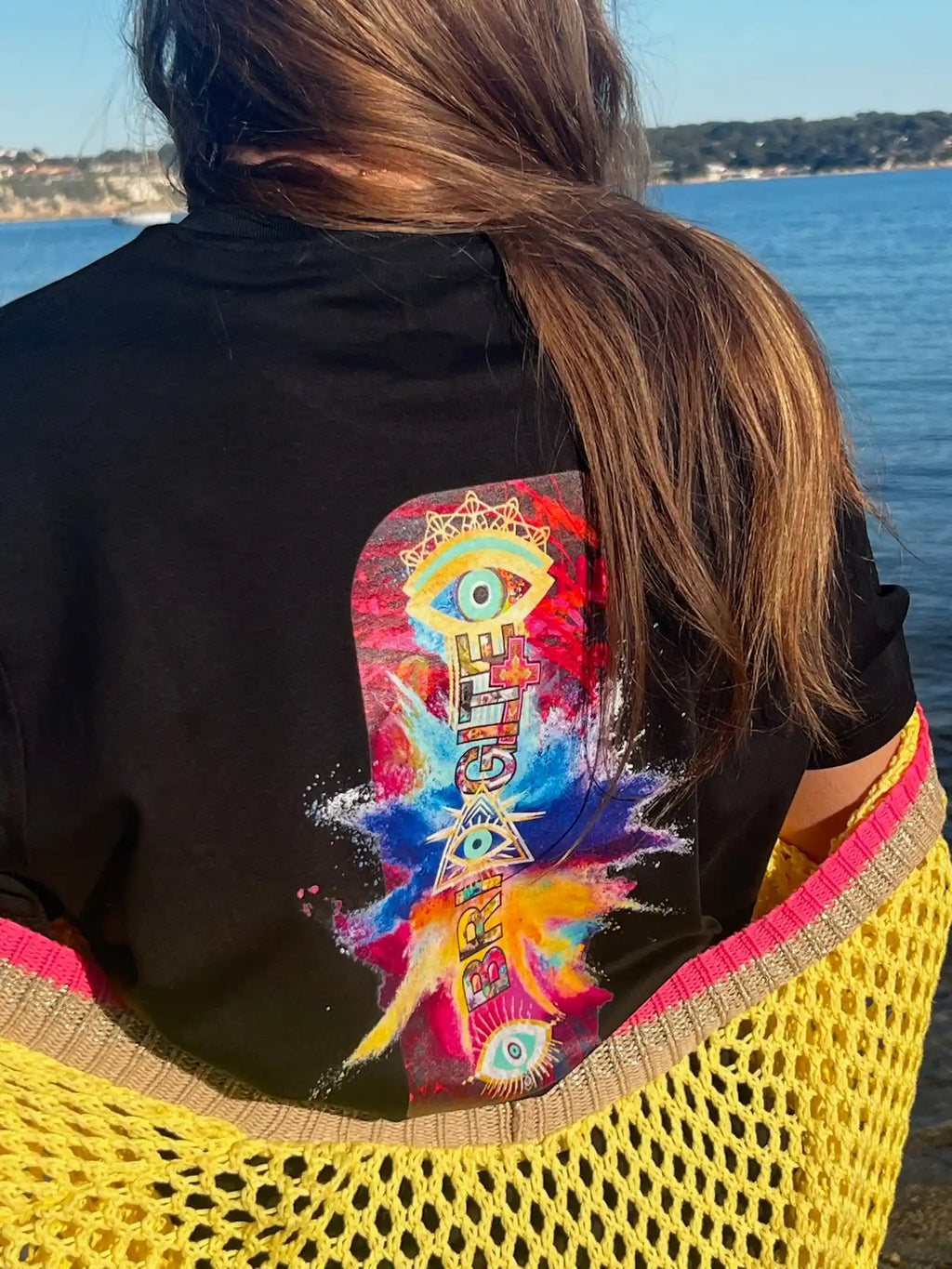 Détail imprimé dos artistique t-shirt Œil de la Renaissance – bohème gypset